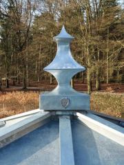 <h1>Roevendak met torentje Maarn</h1>