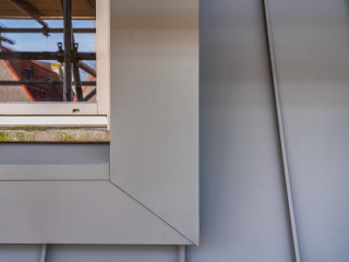 <h1>Dakrenovatie Hellevoetsluis</h1>