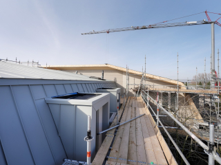 <h1>Dakrenovatie Hellevoetsluis</h1>