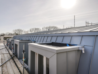 <h1>Dakrenovatie Hellevoetsluis</h1>