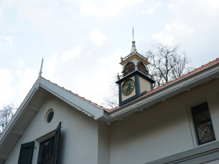 <h1>Koetshuis Buitenzorg in Baarn</h1>