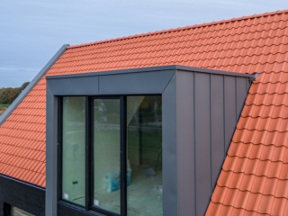 <h1>Dakkapel Zink Oliva</h1>