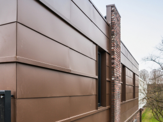 <h1>Gevelbekleding Gepatineerd zink</h1>