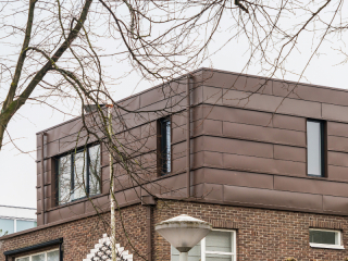 <h1>Gevelbekleding Gepatineerd zink</h1>