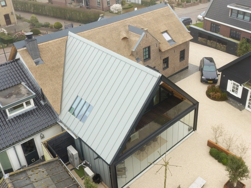 Aluminium op aanbouw in Eemdijk