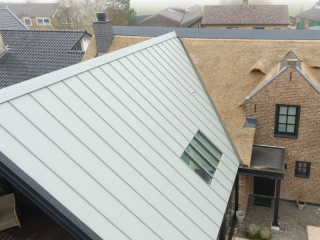 <h1>Aluminium op aanbouw in Eemdijk</h1>