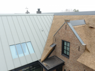 <h1>Aluminium op aanbouw in Eemdijk</h1>