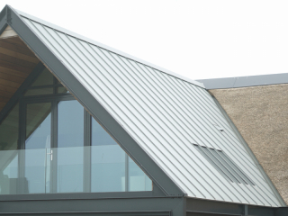 <h1>Aluminium op aanbouw in Eemdijk</h1>