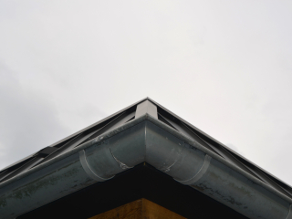 <h1>Veranda met zinken dak</h1>